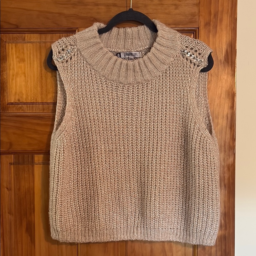 Jennifer Lopez Cream Crew Neck Sweater